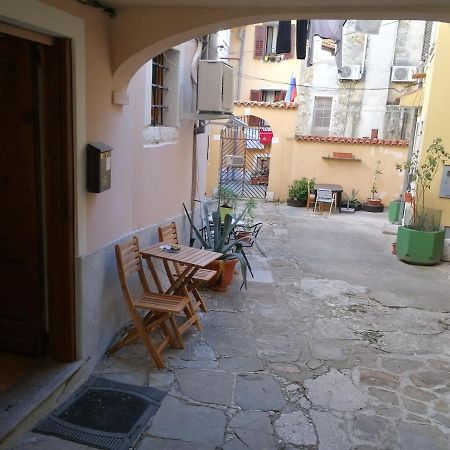 Apartment Lina Izola Exterior foto